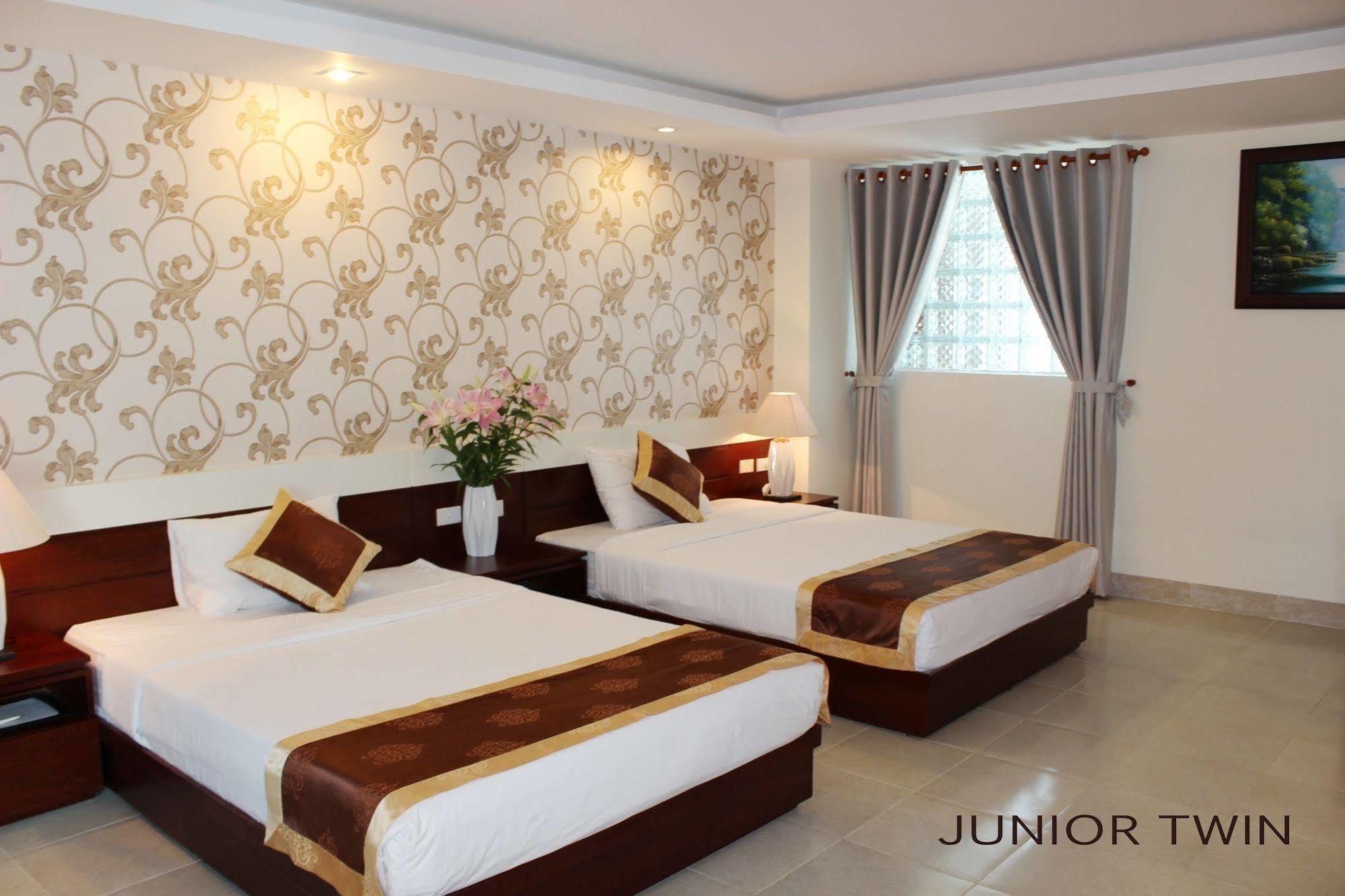 Bidv Beach Hotel Nha Trang Exteriör bild